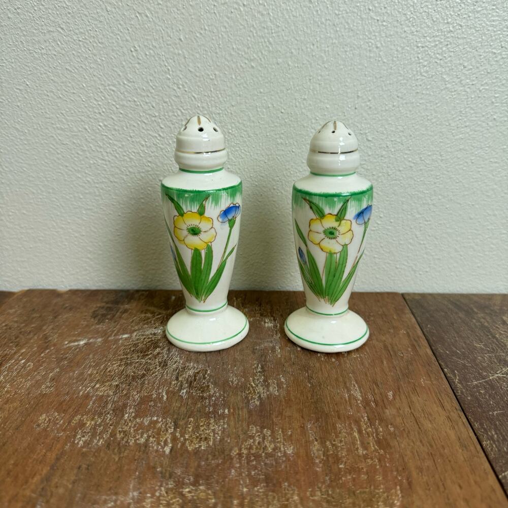 Carlton Ware Porcelain Japan hand painted floral gold accent salt pepper shakers